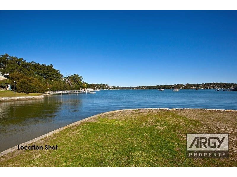 2 Riverview Avenue, Kyle Bay NSW 2221