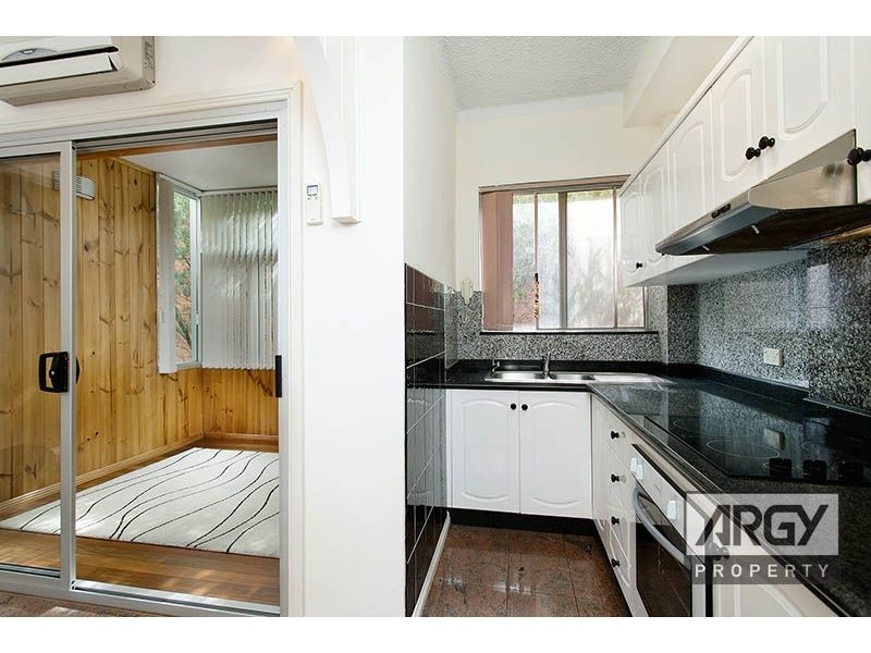 8/26 Guinea Street, Kogarah NSW 2217