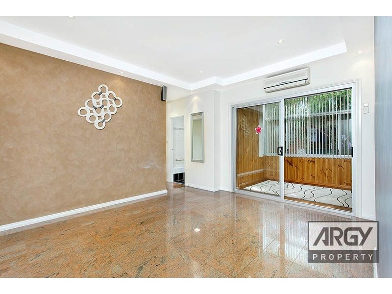 8/26 Guinea Street, Kogarah NSW 2217