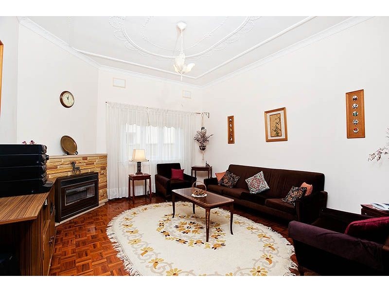 21 Blakesley Road, South Hurstville NSW 2221