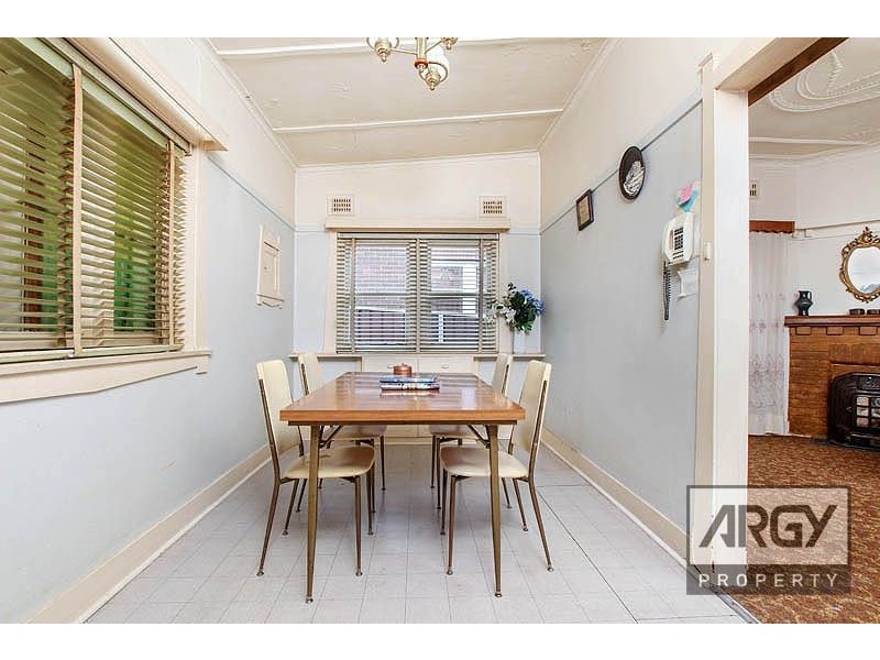 23 Forrest Avenue, Earlwood NSW 2206