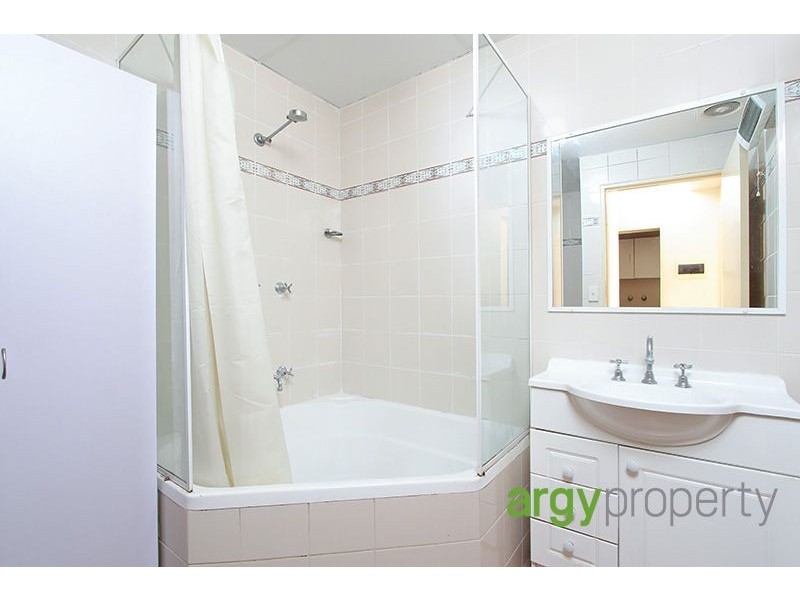 2/162 Harrow Road, Kogarah NSW 2217