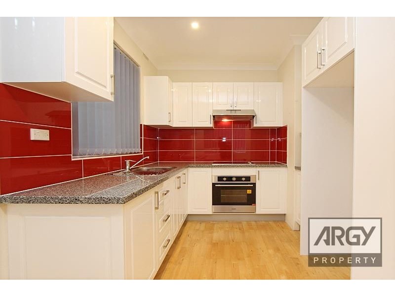 10/33 Baxter Avenue, Kogarah NSW 2217