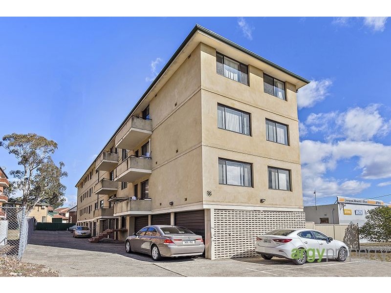 1/118 Elizabeth Drive, Liverpool NSW 2170