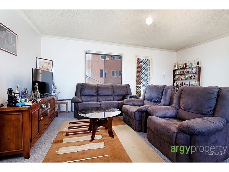 1/118 Elizabeth Drive, Liverpool NSW 2170