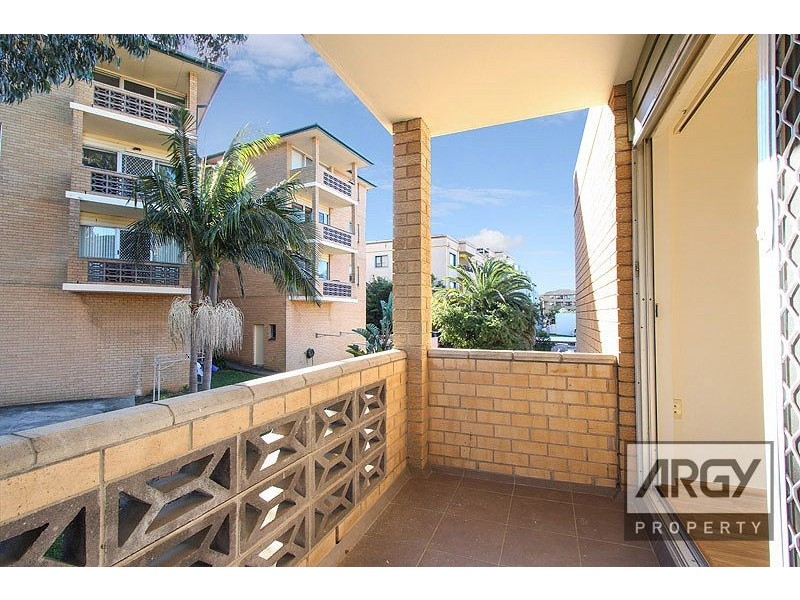 24/11-13 Wilbar Avenue, Cronulla NSW 2230
