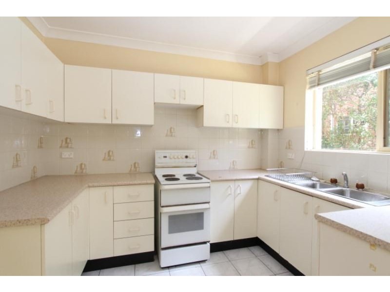 10 Oatley Parade, Oatley NSW 2223