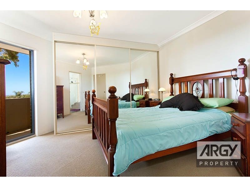 9/3 Cole Street, Hurstville NSW 2220