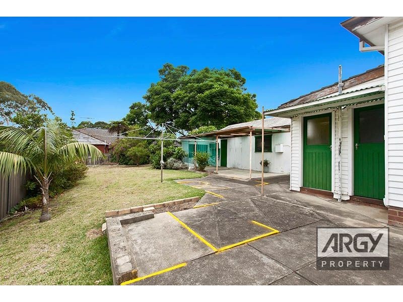 22 Corea Street, Sylvania NSW 2224