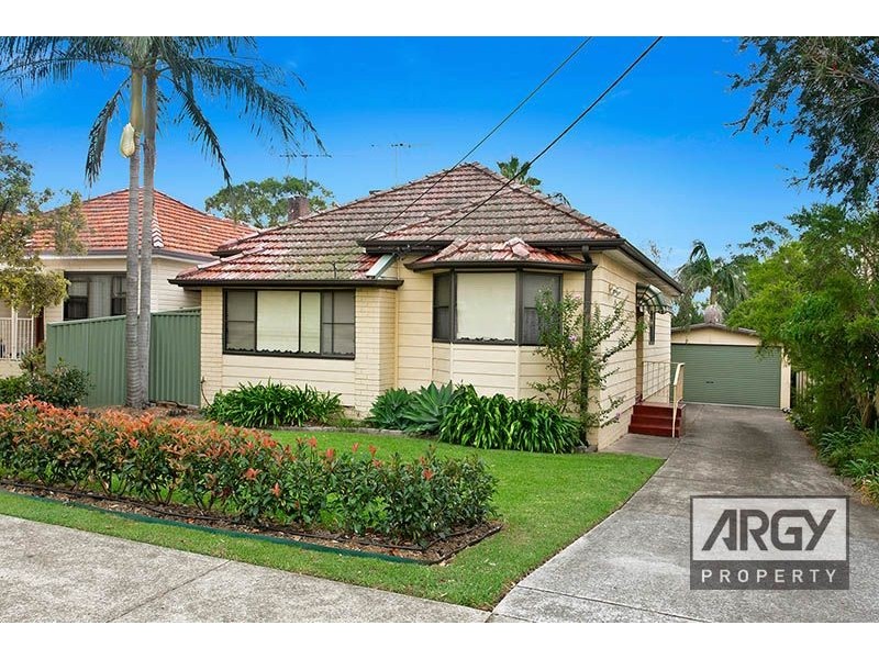 20 Barnards Avenue, Hurstville NSW 2220