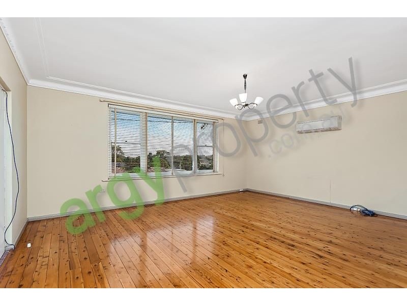 14 Faye Ave, Blakehurst NSW 2221