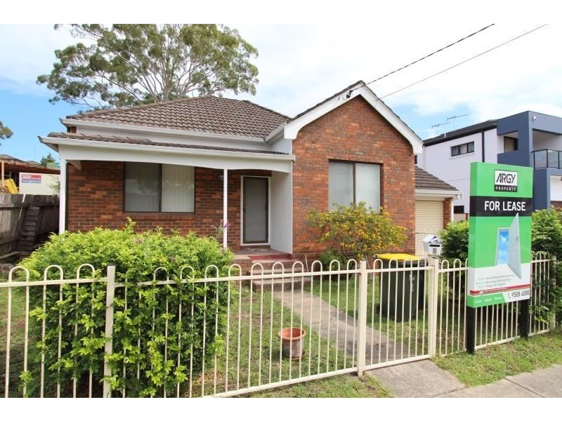 1 Inverness Avenue, Penshurst NSW 2222