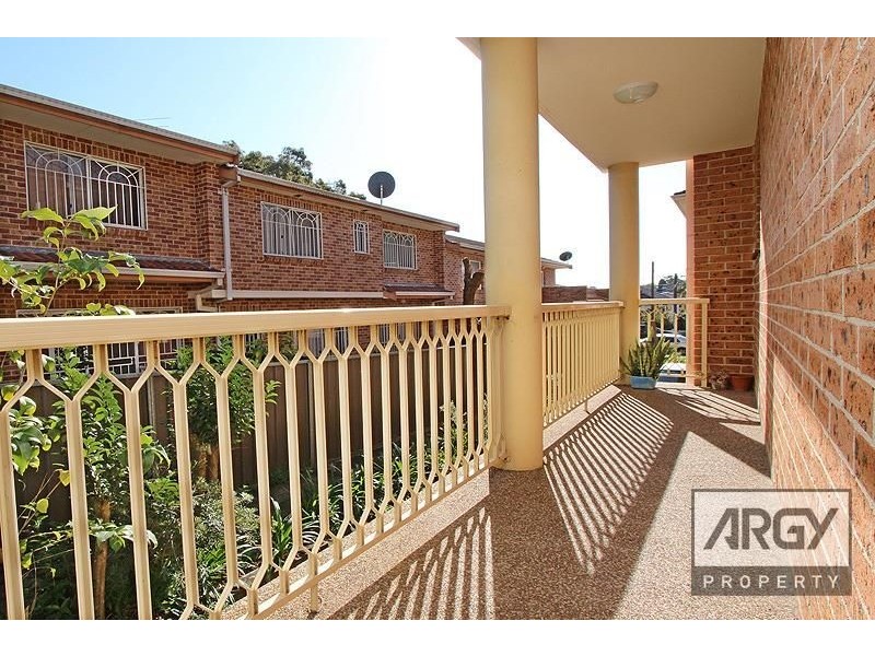 2/59-61 Hudson Street, Hurstville NSW 2220