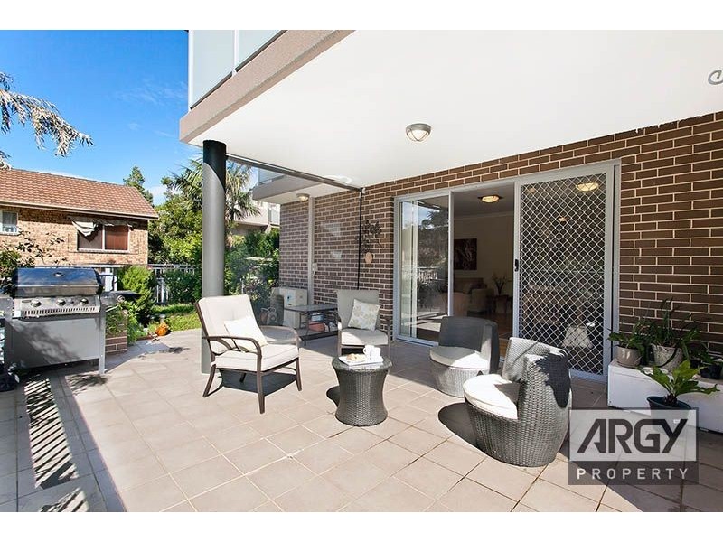 3/74-76 Hampton Court Road, Carlton NSW 2218