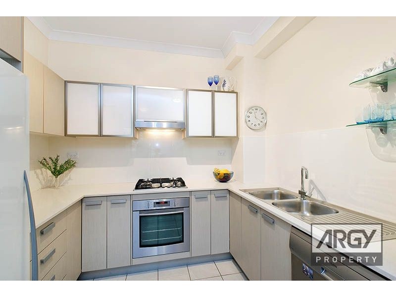 3/74-76 Hampton Court Road, Carlton NSW 2218