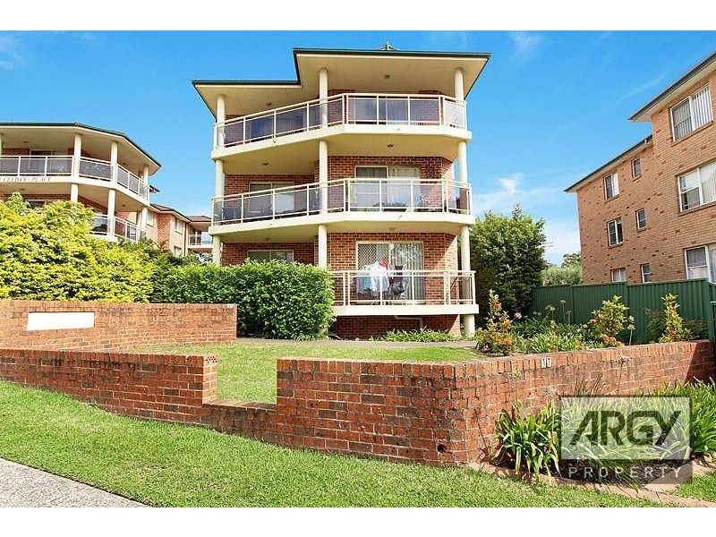 6/17 Kiora Road, Miranda NSW 2228