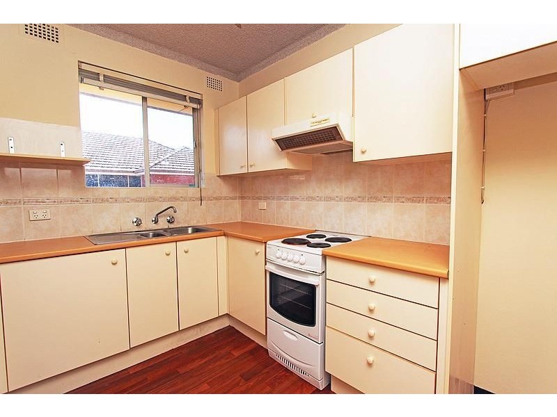 11/56 Cronulla Street, Carlton NSW 2218