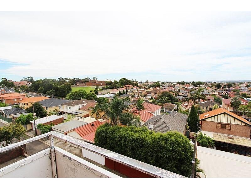 11/56 Cronulla Street, Carlton NSW 2218