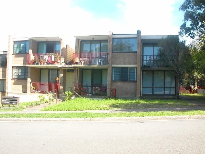 9 Buchanan Street, Carlton NSW 2218