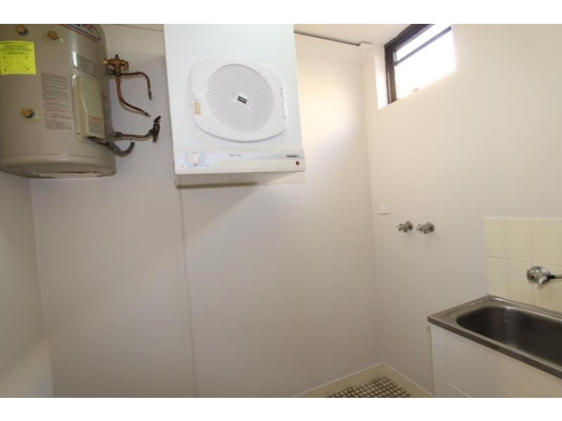 9 Buchanan Street, Carlton NSW 2218