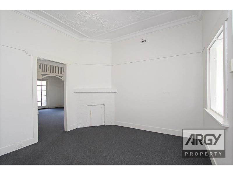 118 Woniora Road, South Hurstville NSW 2221