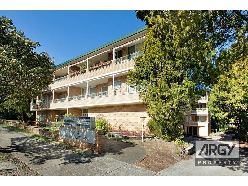 3/10-14 Hampton Court Road, Carlton NSW 2218