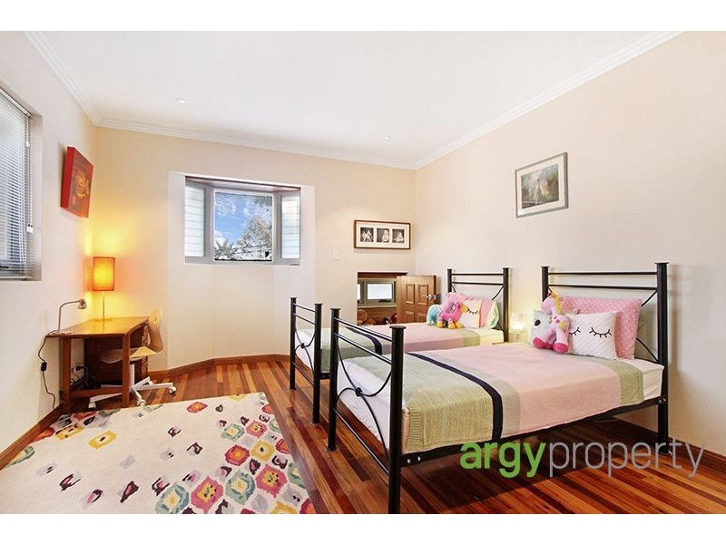 10 Folkestone Parade, Botany NSW 2019