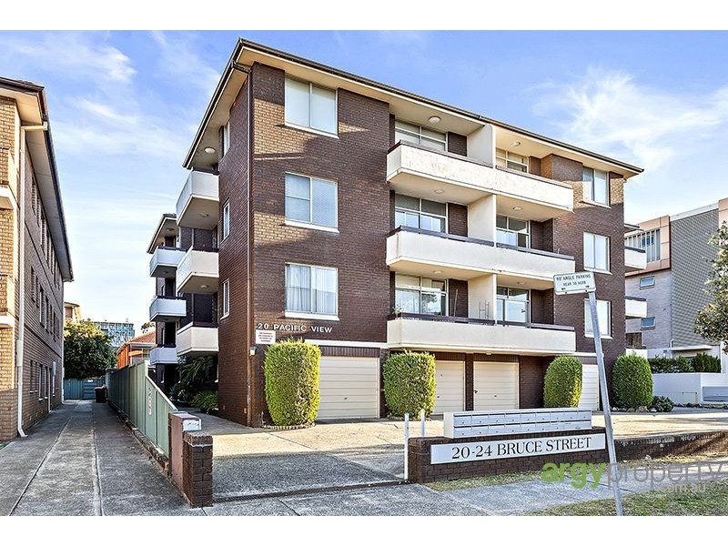2/20 Bruce Street, Brighton-le-sands NSW 2216
