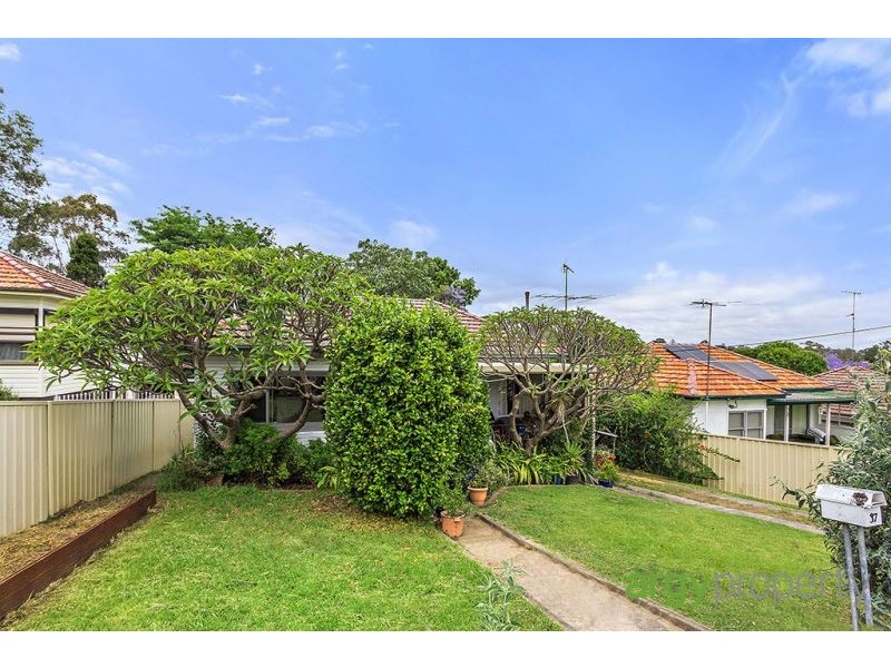 37 George Street, Campbelltown NSW 2560