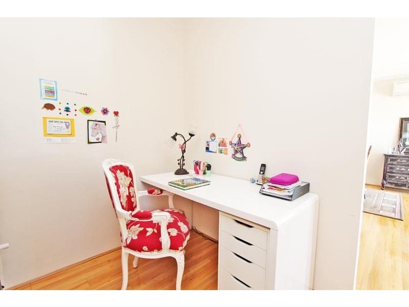 10/68 Hampton Court Road, Carlton NSW 2218