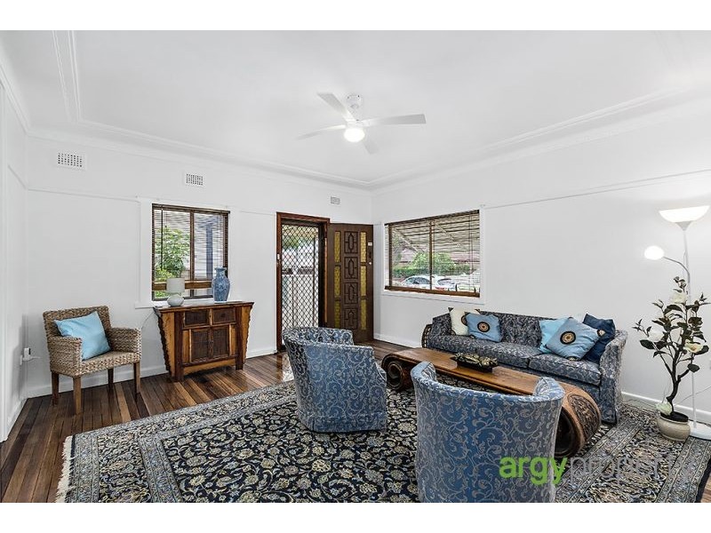 11 Brantwood Street, Sans Souci NSW 2219