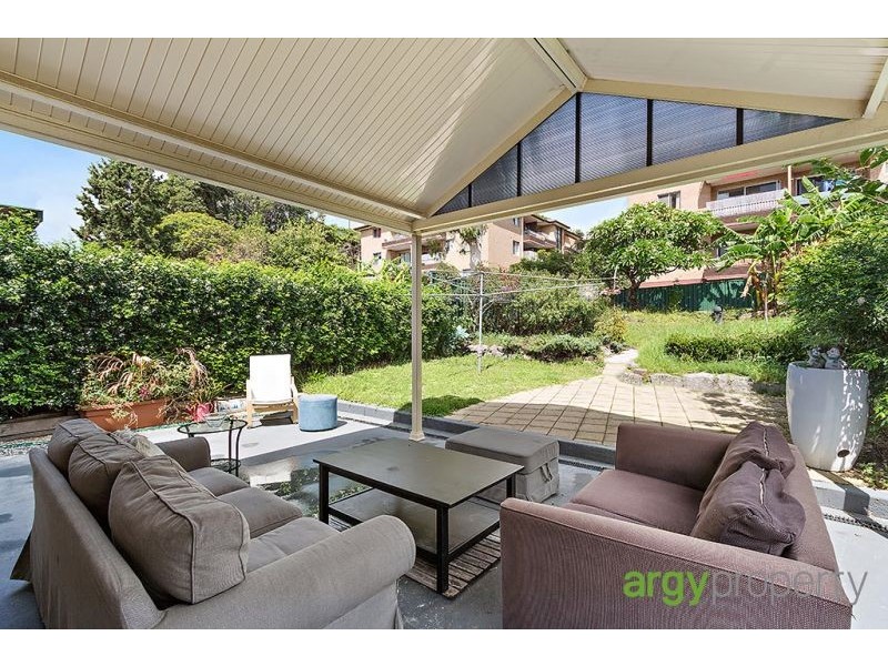28 Wolli Creek Road, Banksia NSW 2216
