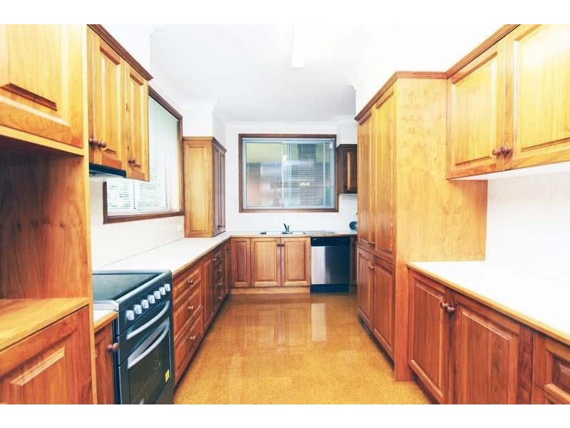 2 Dinjerra Crescent, Oatley NSW 2223