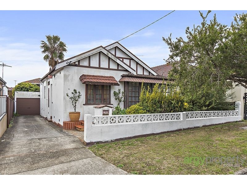 11 Francis Street, Earlwood NSW 2206