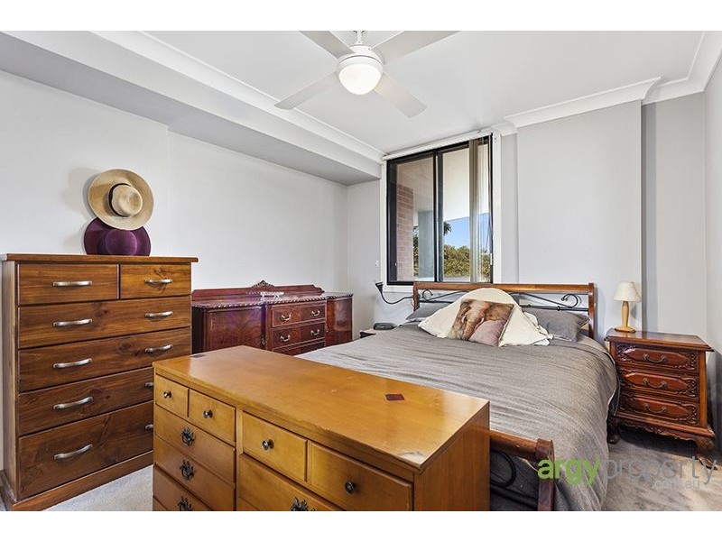 18/8-12 Market Street, Rockdale NSW 2216