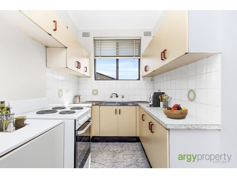 15/52-54 Warialda Street, Kogarah NSW 2217