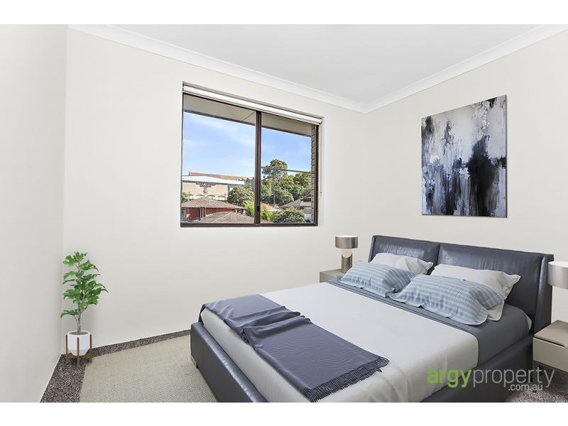 15/52-54 Warialda Street, Kogarah NSW 2217