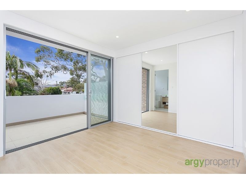 6B Rowe Street, South Hurstville NSW 2221