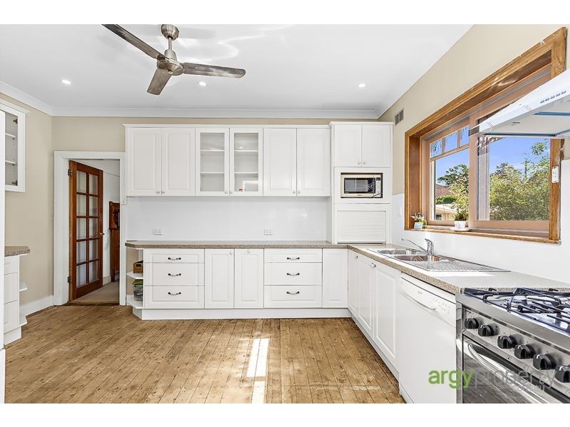 55 Willison Road, Carlton NSW 2218