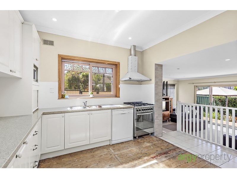 55 Willison Road, Carlton NSW 2218