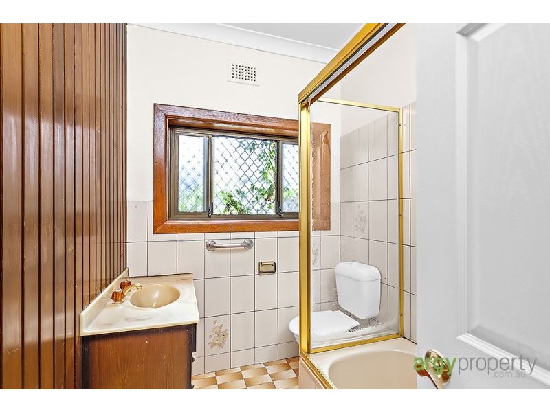 55 Willison Road, Carlton NSW 2218