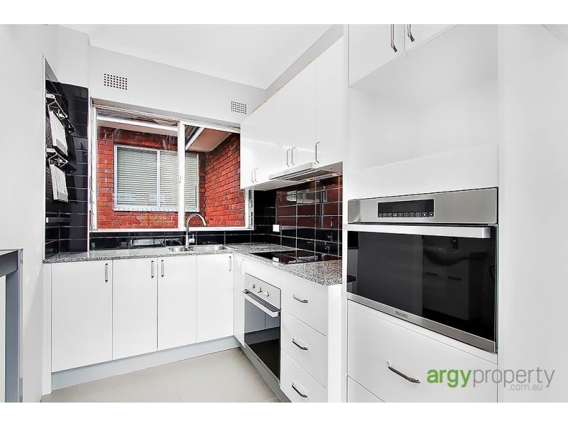 10/66 Warialda Street, Kogarah NSW 2217