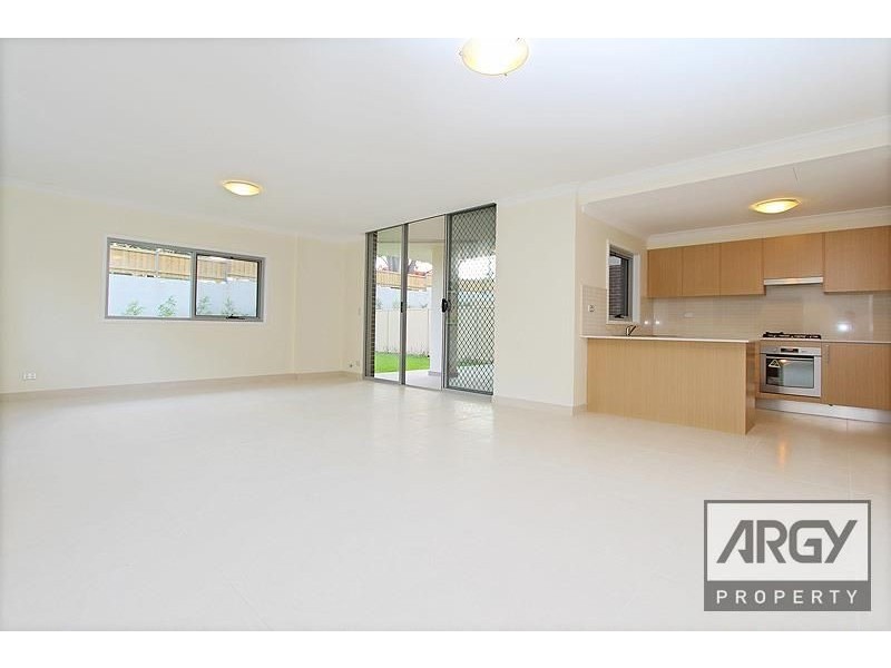 10 Murray Street, Northmead NSW 2152