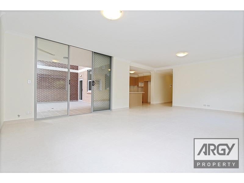 10 Murray Street, Northmead NSW 2152