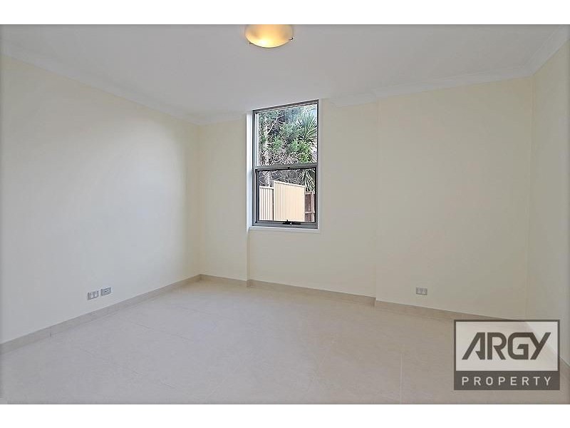 10 Murray Street, Northmead NSW 2152