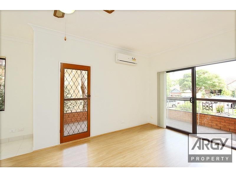 6 Hillcrest Avenue, Hurstville NSW 2220