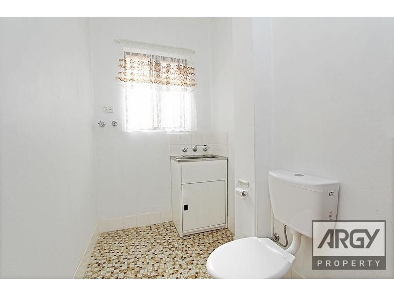 6 Hillcrest Avenue, Hurstville NSW 2220