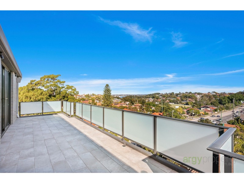 4.02/23 Plant Street, Carlton NSW 2218