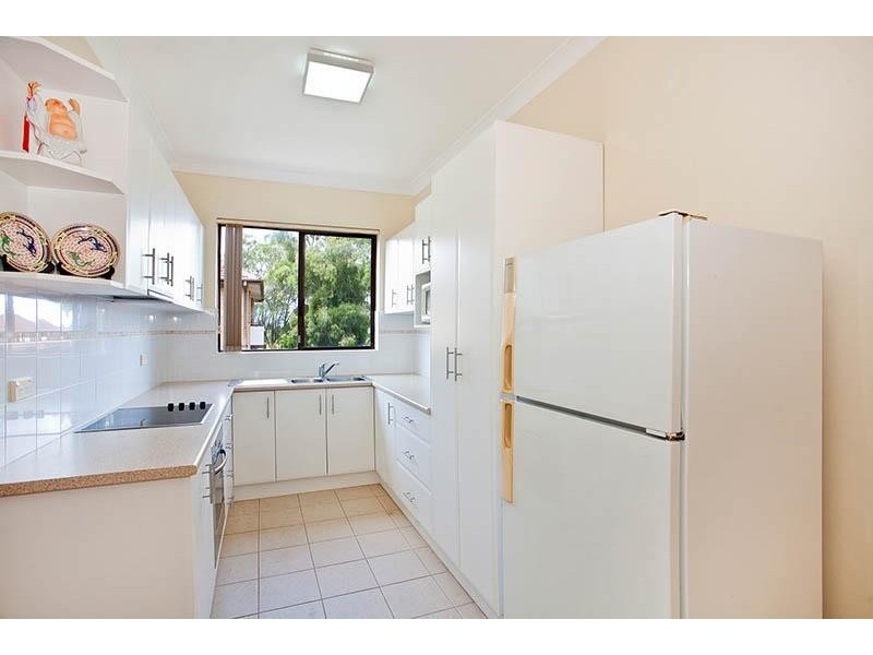 9/16-20 Hampton Court Road, Carlton NSW 2218
