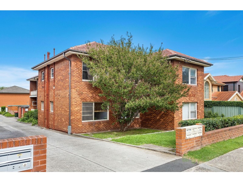 1/37 Monomeeth Street, Bexley NSW 2207